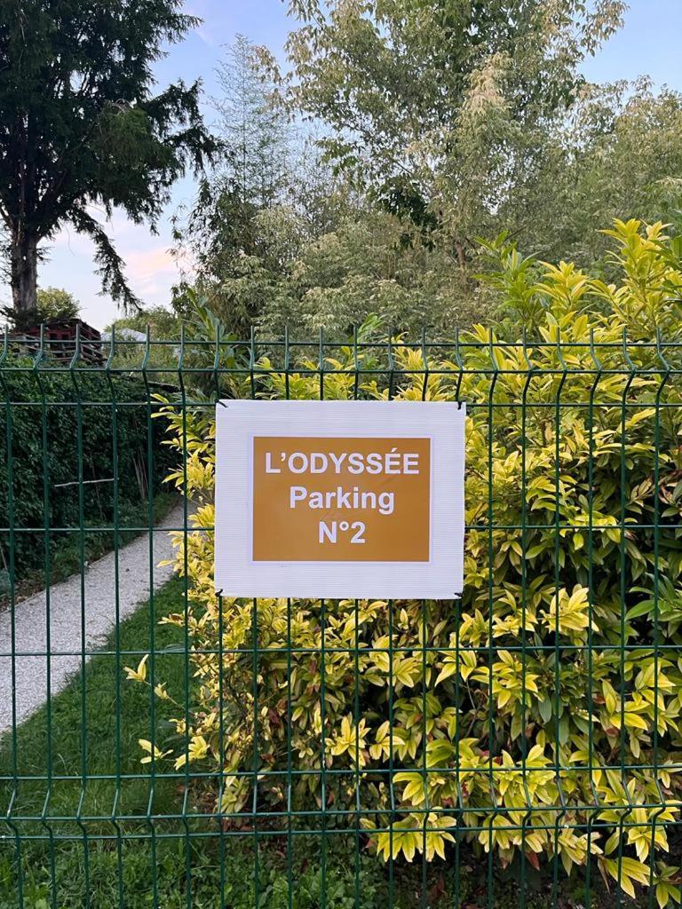 L'Odyssee - Parking Prive - Centre Ville Troyes Luaran gambar